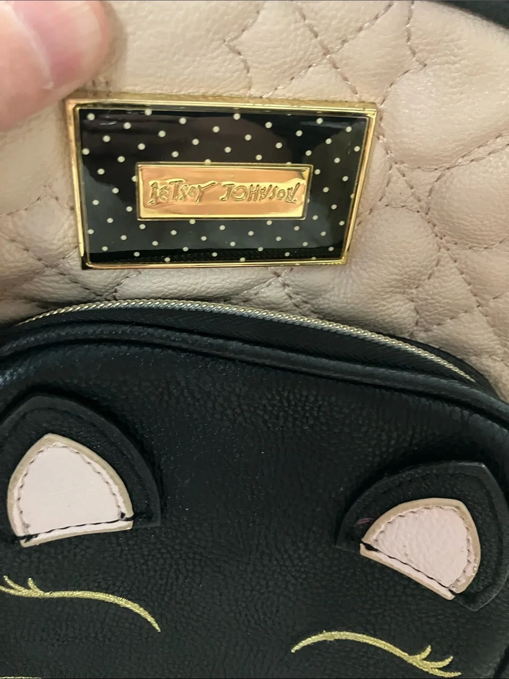 Betsey Johnson Black & Blush Quilted Cat Face Mini Backpack - Picture 3 of 6